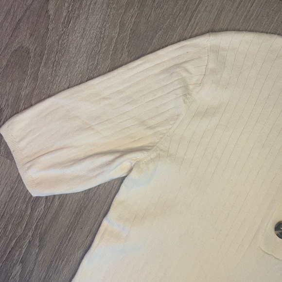 Who What Wear. Half Sleeve sweater size small - Picture 3 of 6